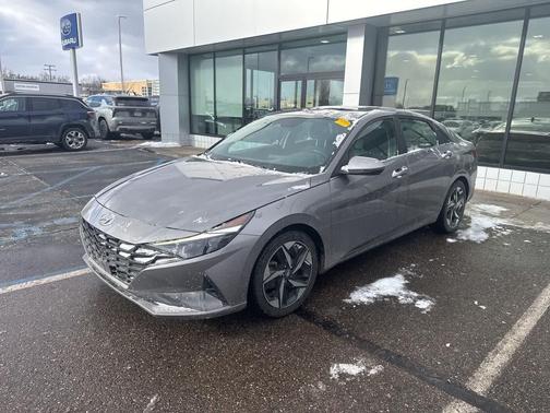 2023 Hyundai ELANTRA HEV Limited