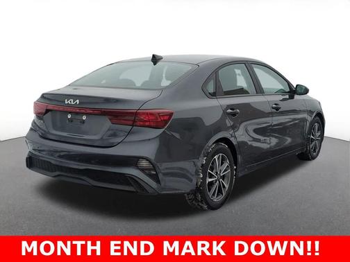2022 Kia Forte LXS