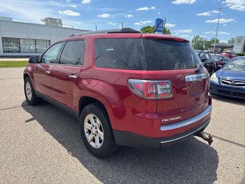 Crystal Red Tintcoat 2014 GMC Acadia SLE-2