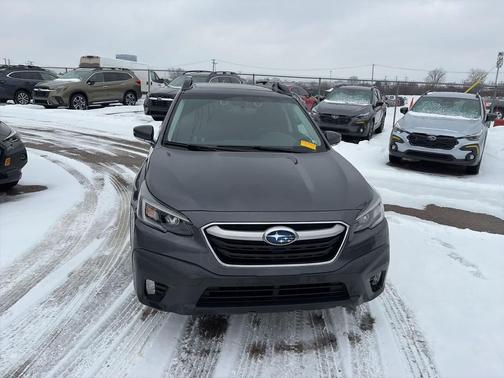 2022 Subaru Outback Premium