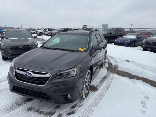 2022 Subaru Outback Premium