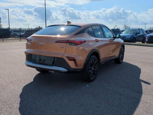 Copper Ice Metallic 2024 Buick Envista Sport Touring FWD