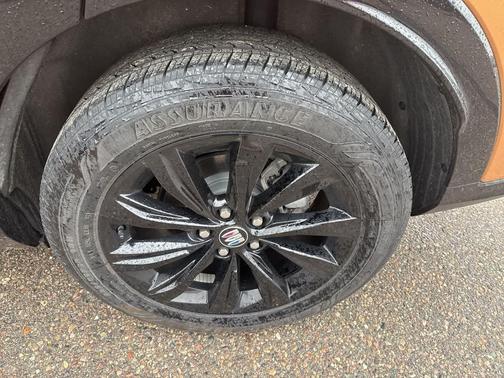 Copper Ice Metallic 2024 Buick Envista Sport Touring FWD