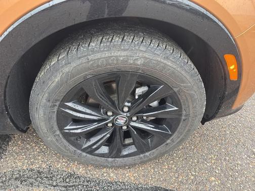 2024 Buick Envista Sport Touring FWD