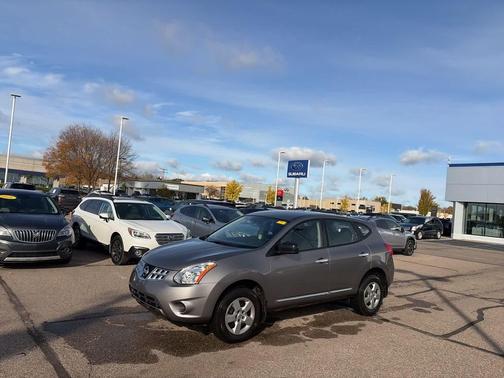 2012 Nissan Rogue S
