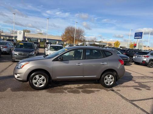 2012 Nissan Rogue S