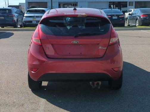 2011 Ford Fiesta SE