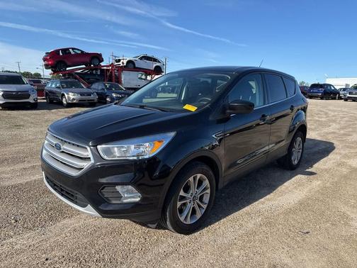 Agate Black Metallic 2019 Ford Escape SE