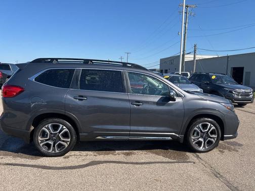 2023 Subaru Ascent Limited 8-Passenger