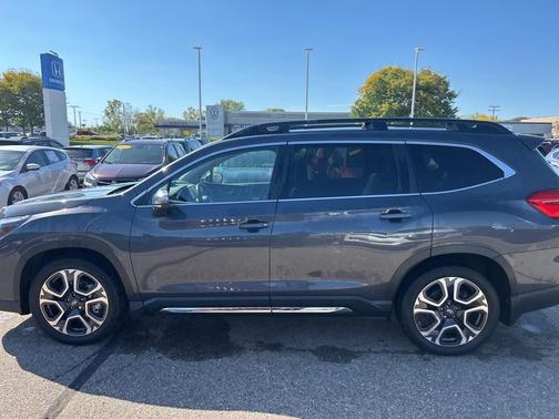 2023 Subaru Ascent Limited 8-Passenger