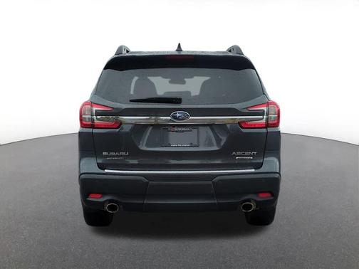 2023 Subaru Ascent Limited 8-Passenger