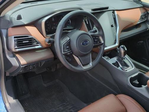 2022 Subaru Outback Touring XT