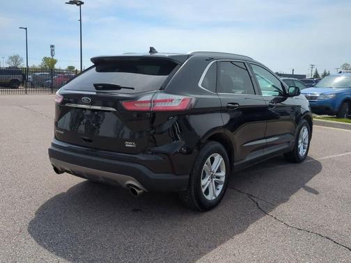 Agate Black Metallic 2019 Ford Edge SEL
