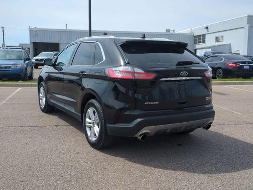 Agate Black Metallic 2019 Ford Edge SEL