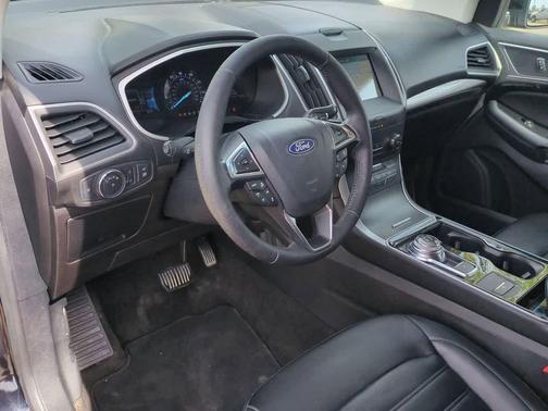 Agate Black Metallic 2019 Ford Edge SEL