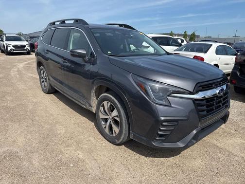 Magnetite Gray Metallic 2023 Subaru Ascent Premium 7-Passenger