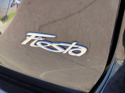 Shadow Black 2016 Ford Fiesta SE