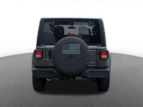 Granite Crystal Metallic Clearcoat 2023 Jeep Wrangler Willys