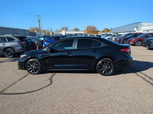 2023 Toyota Corolla SE