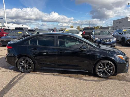2023 Toyota Corolla SE