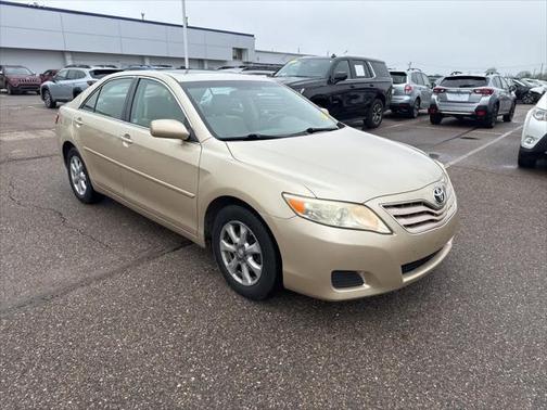2010 Toyota Camry LE
