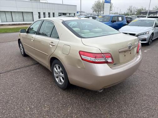 2010 Toyota Camry LE