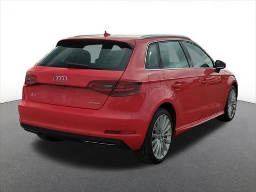 2016 Audi A3 e-tron 1.4T Premium