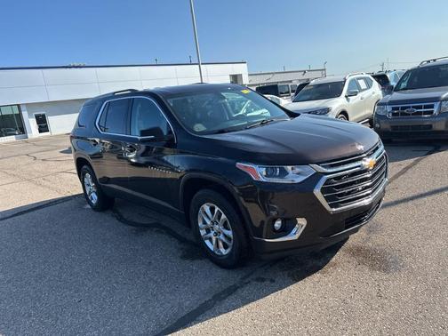 2018 Chevrolet Traverse LT Cloth