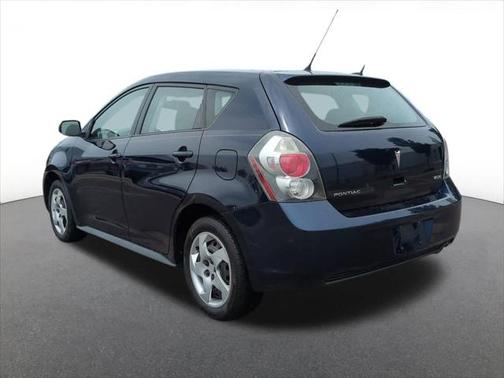 2010 Pontiac Vibe Base
