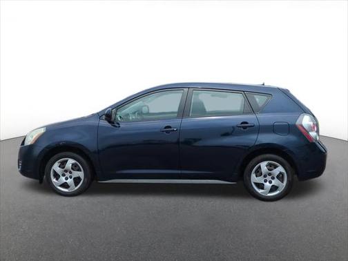 2010 Pontiac Vibe Base