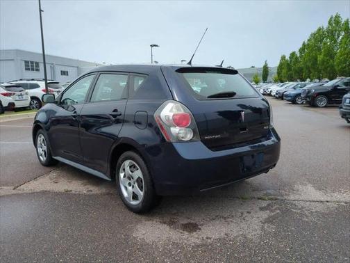 2010 Pontiac Vibe Base