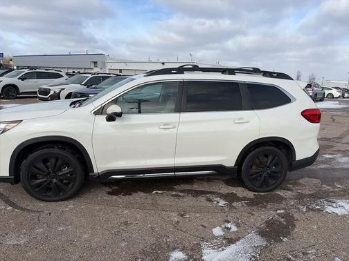 2022 Subaru Ascent Limited 8-Passenger