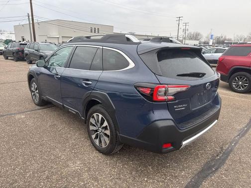 2024 Subaru Outback Touring XT
