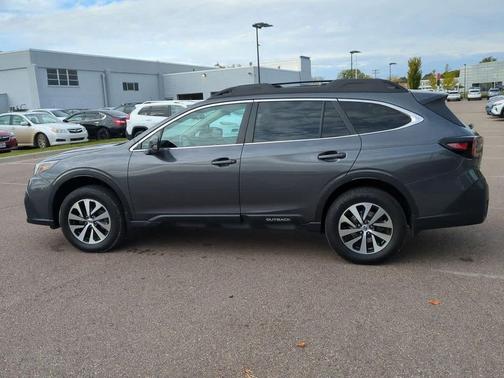 2022 Subaru Outback Premium