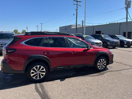 2023 Subaru Outback Premium