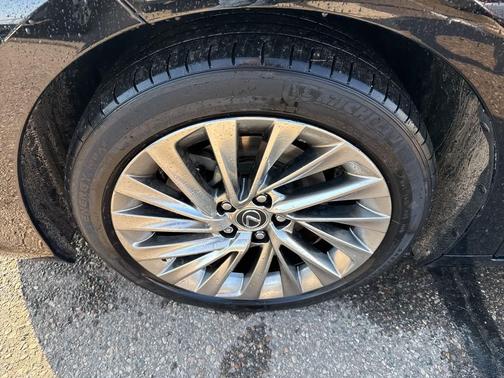 2019 Lexus ES 350 Luxury