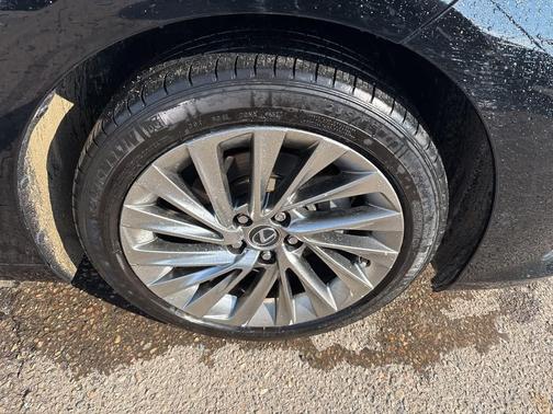 2019 Lexus ES 350 Luxury