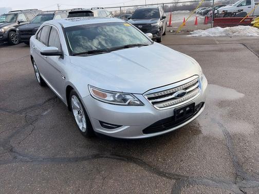 2010 Ford Taurus SEL