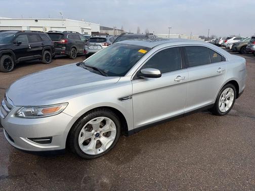2010 Ford Taurus SEL