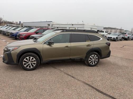 2024 Subaru Outback Premium