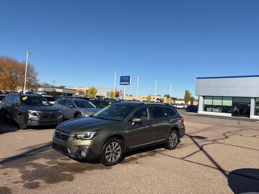 2019 Subaru Outback 2.5i Touring