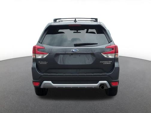 Magnetite Gray Metallic 2024 Subaru Forester Touring