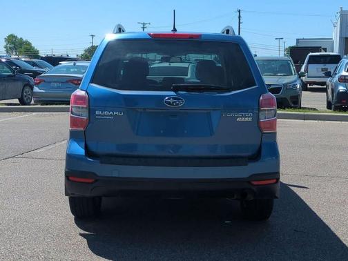 Quartz Blue Pearl 2015 Subaru Forester 2.5i Premium