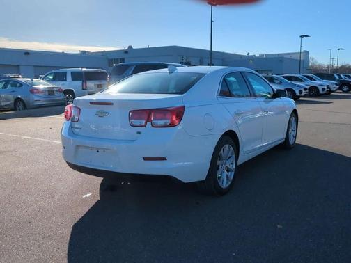 2015 Chevrolet Malibu 2LT