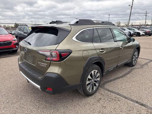 Autumn Green Metallic 2024 Subaru Outback Touring