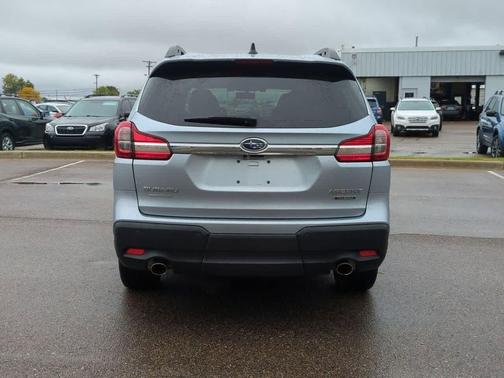 2022 Subaru Ascent Touring 7-Passenger