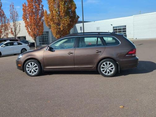 2011 Volkswagen Jetta SportWagen SE