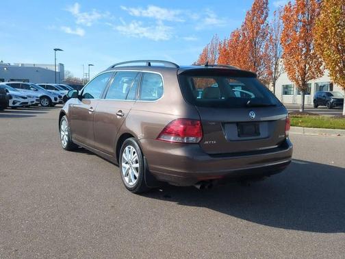 2011 Volkswagen Jetta SportWagen SE