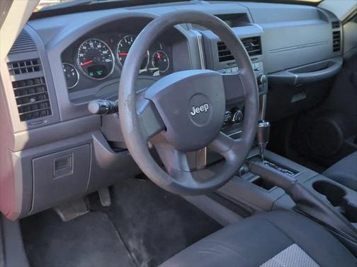 2010 Jeep Liberty Sport