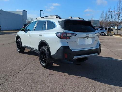 2022 Subaru Outback Limited XT